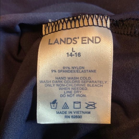 Lands’ End Long-Sleeved Shirt: Large - Picture 3 of 3